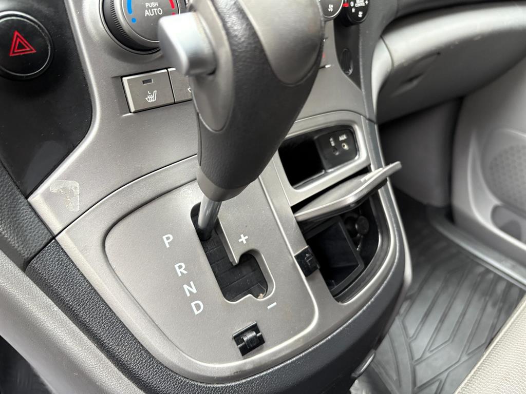 HYUNDAI Starex - Vista 8