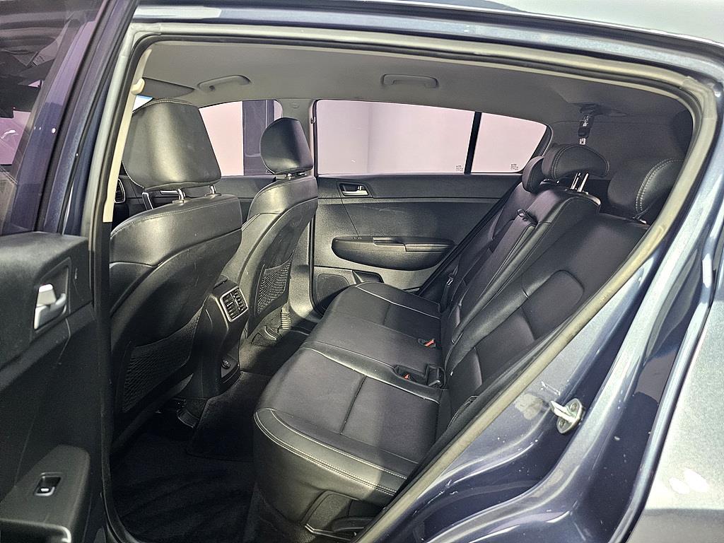 KIA Sportage - Vista 9