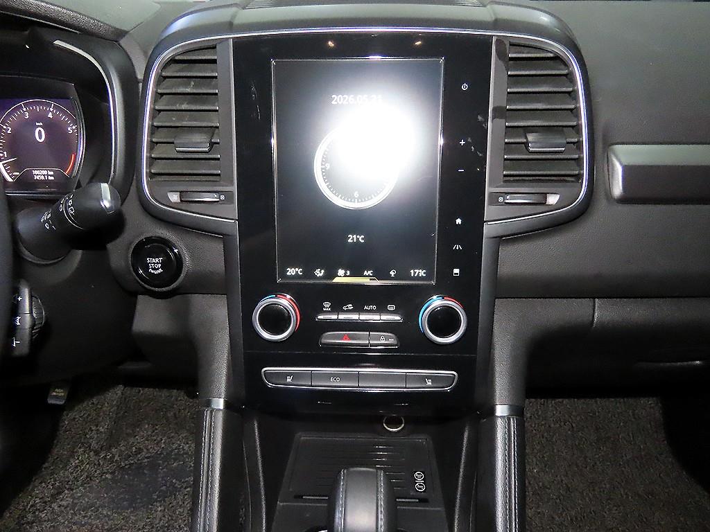 SAMSUNG QM6 - Vista 11