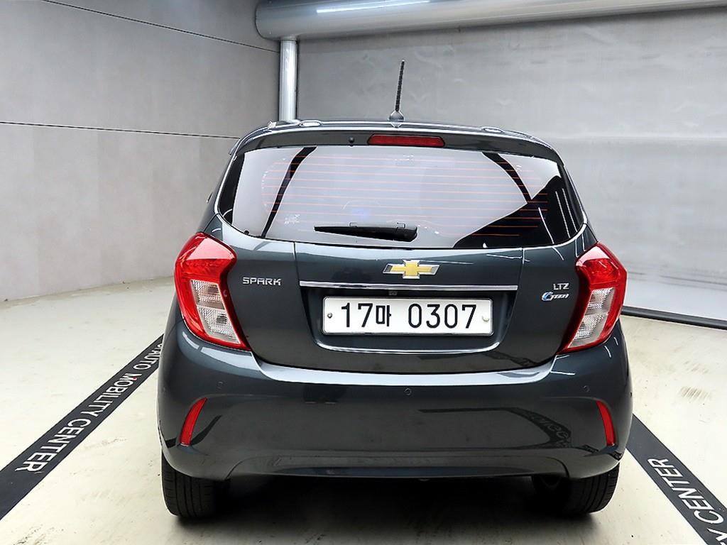 Chevrolet Spark - Vista 3
