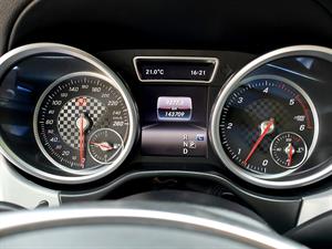 Mercedes Benz GLE Class - Vista 12