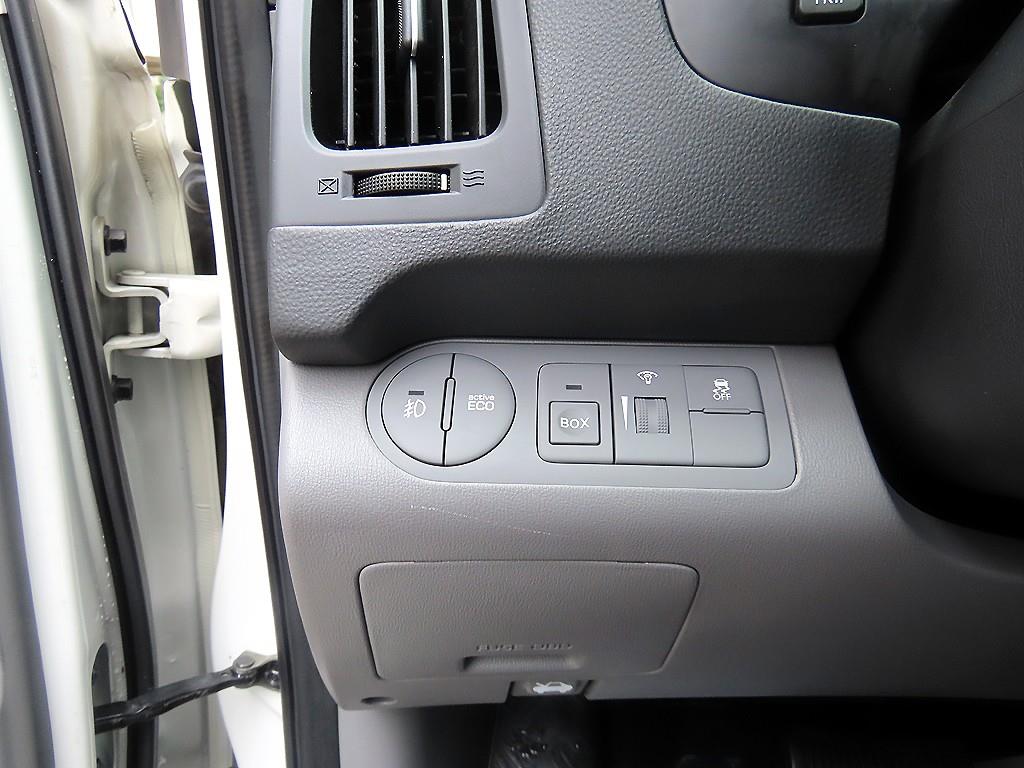 HYUNDAI Starex 2020 Blanco - Importación desde Corea - HF Imports Iquique - Foto 13
