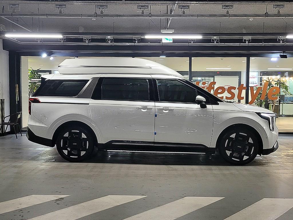 KIA Carnival - Vista 3