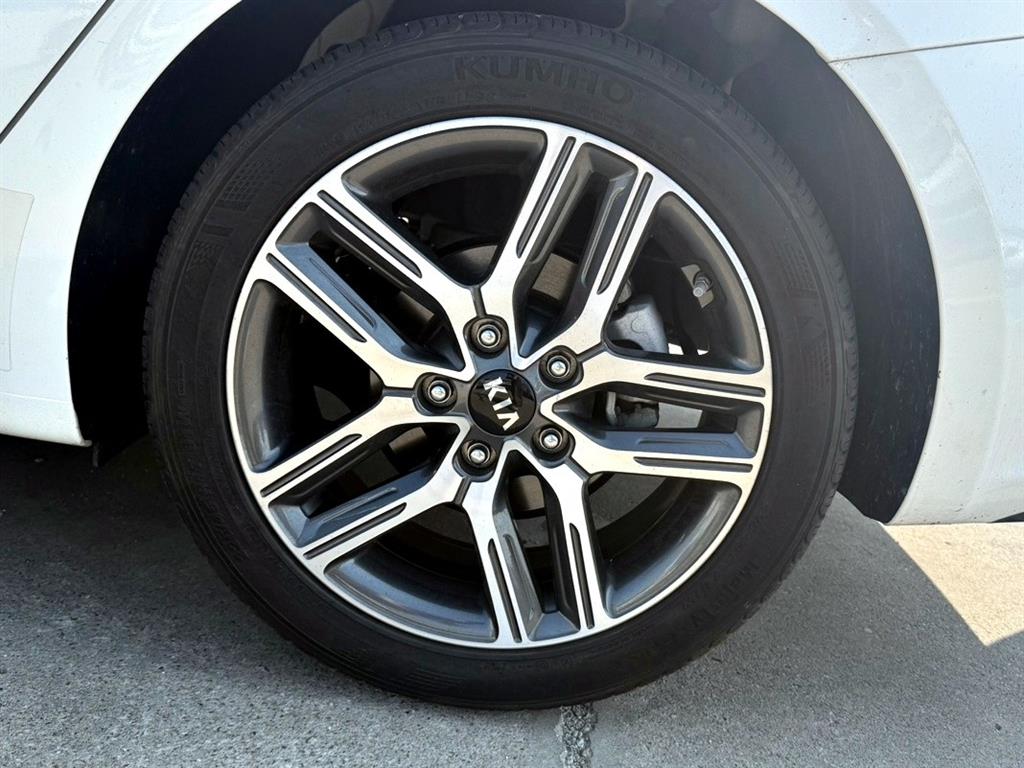 KIA K3 2021 Blanco - Importación desde Corea - HF Imports Iquique - Foto 18