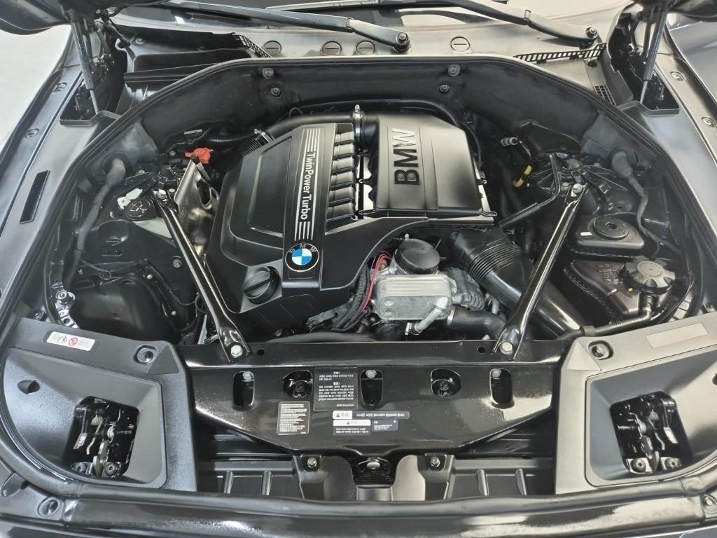 BMW Gran Turismo - Vista 5