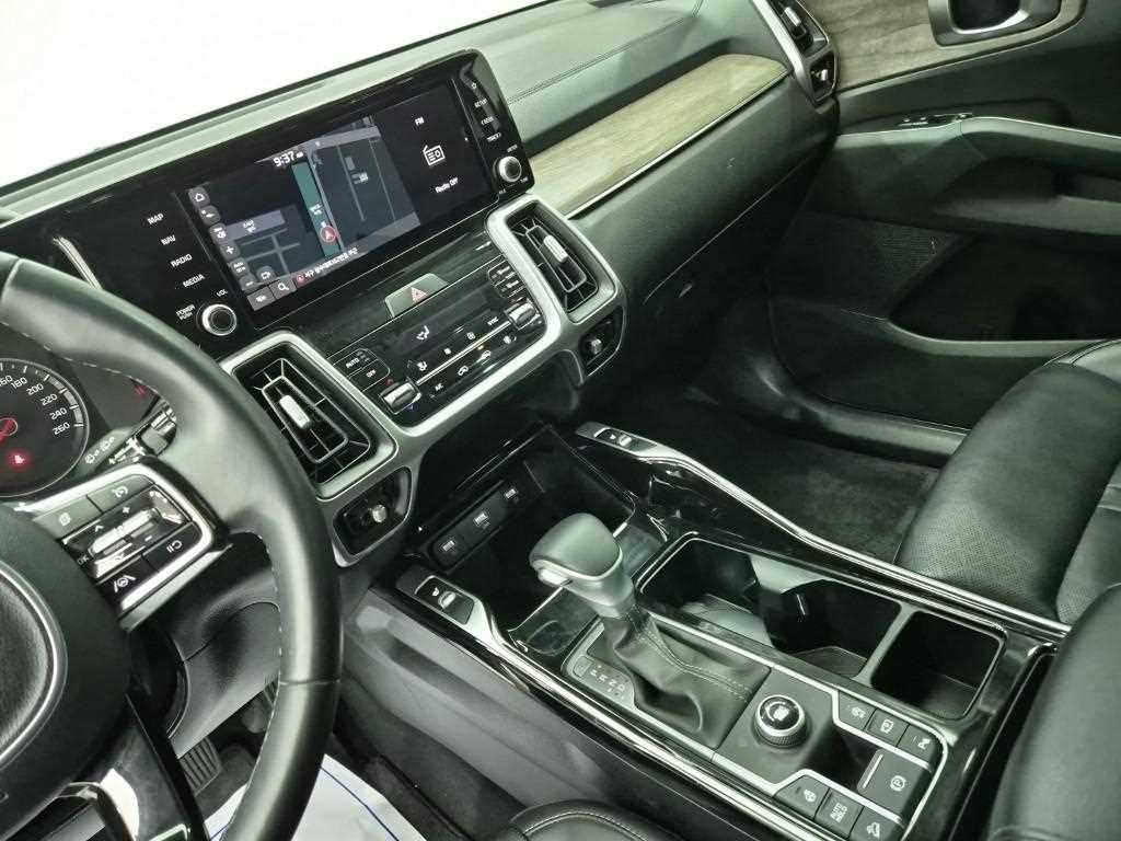 KIA Sorento - Vista 10