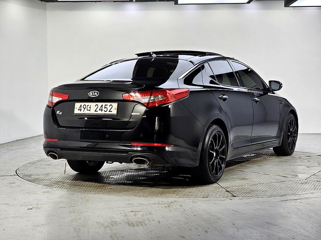 KIA K5 - Vista 4