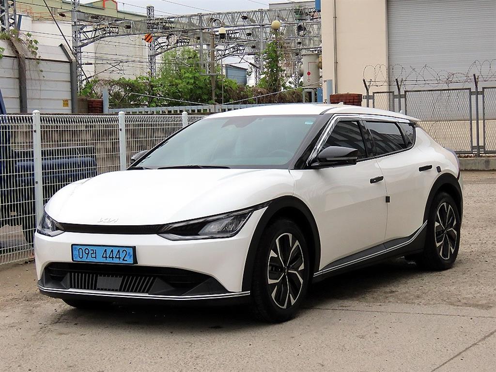 KIA EV6 - Vista 2