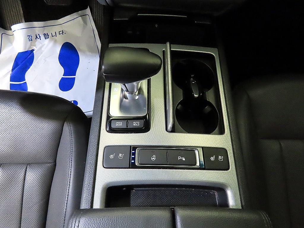 Genesis G80 - Vista 12