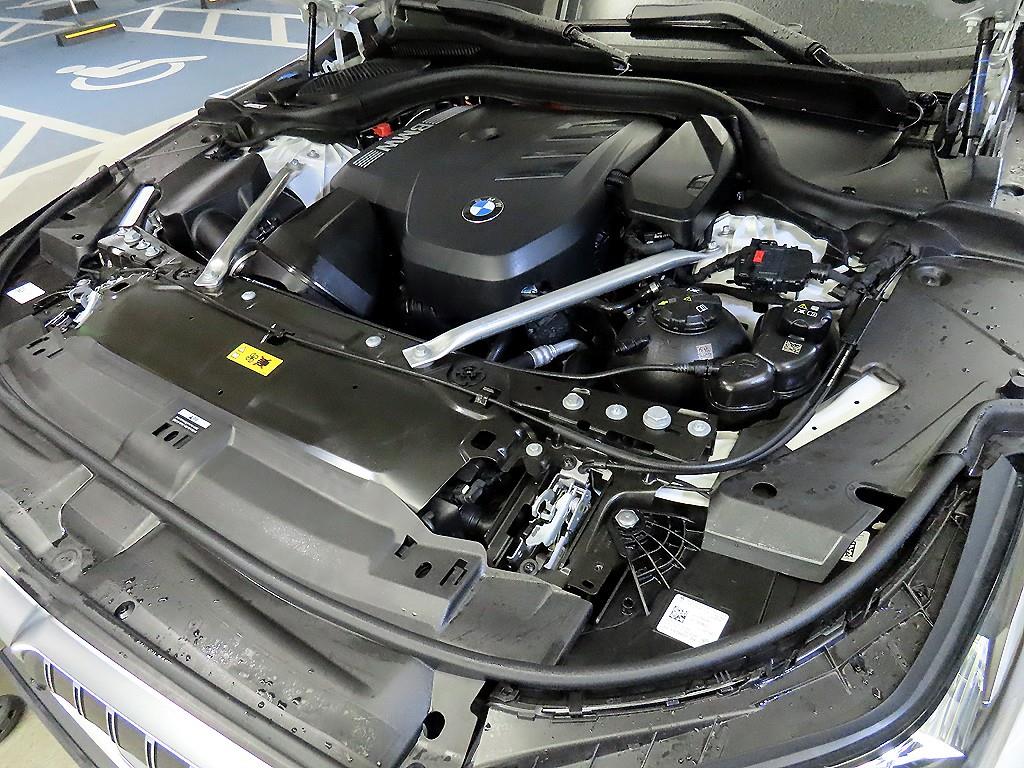 BMW 5 Series 2026 Blanco - Importación desde Corea - HF Imports Iquique - Foto 19