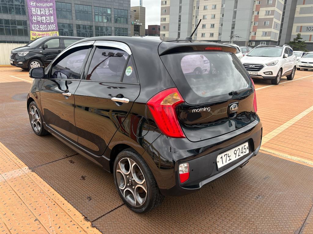 KIA Morning - Vista 2