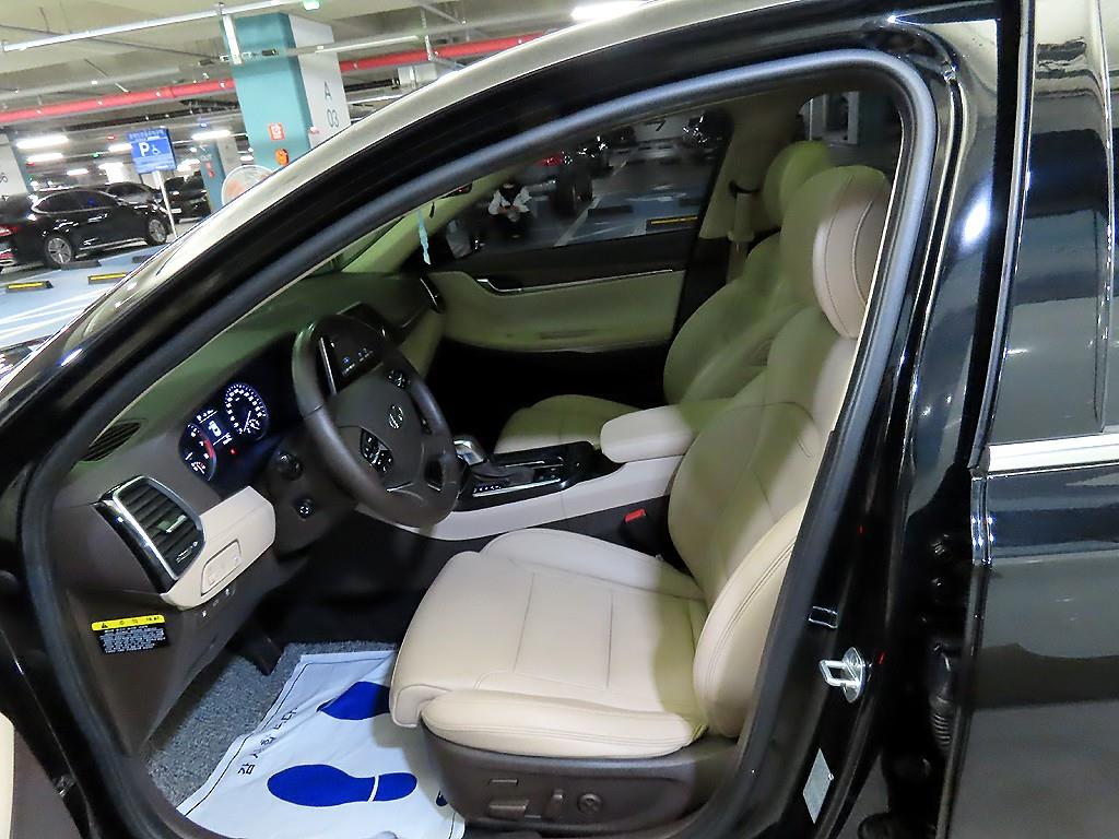HYUNDAI Grandeur - Vista 6
