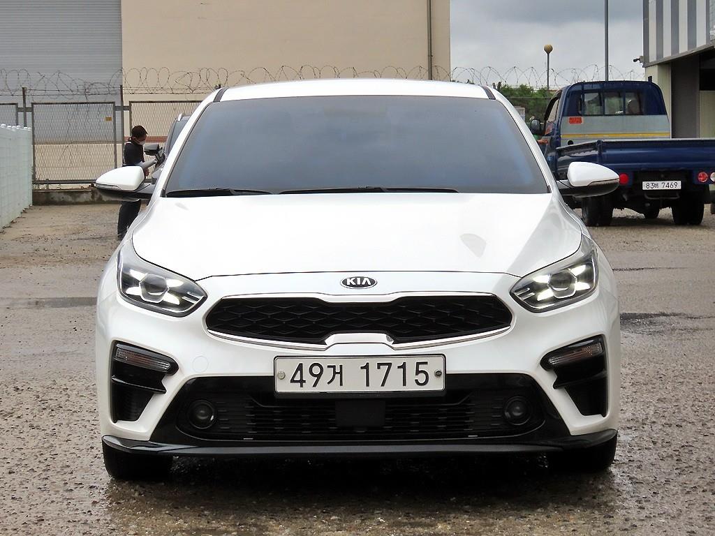 KIA K3 2019 Blanco - Importación desde Corea - HF Imports Iquique - Foto 1