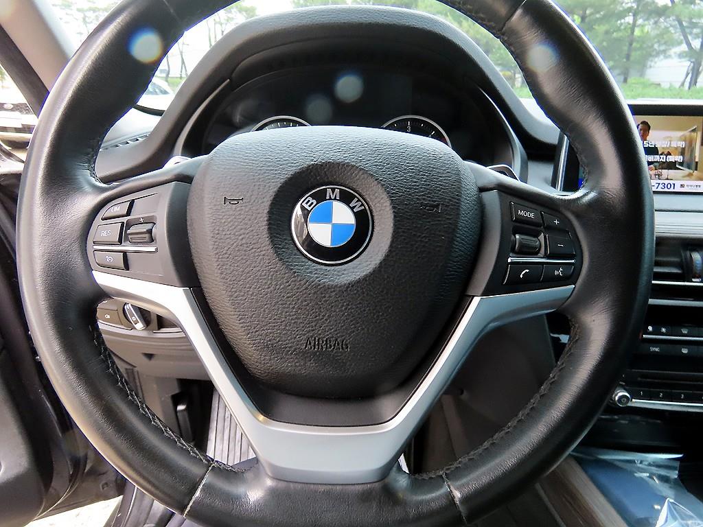BMW X5 - Vista 8