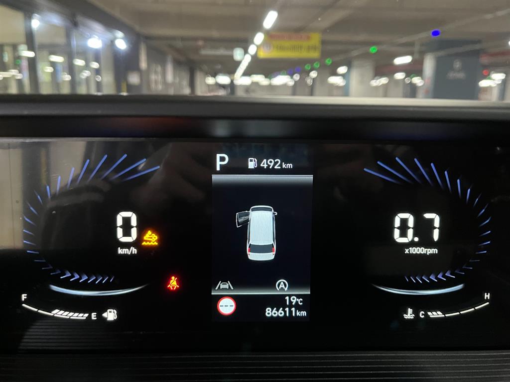 HYUNDAI Staria 2022 Gris - Importación desde Corea - HF Imports Iquique - Foto 15
