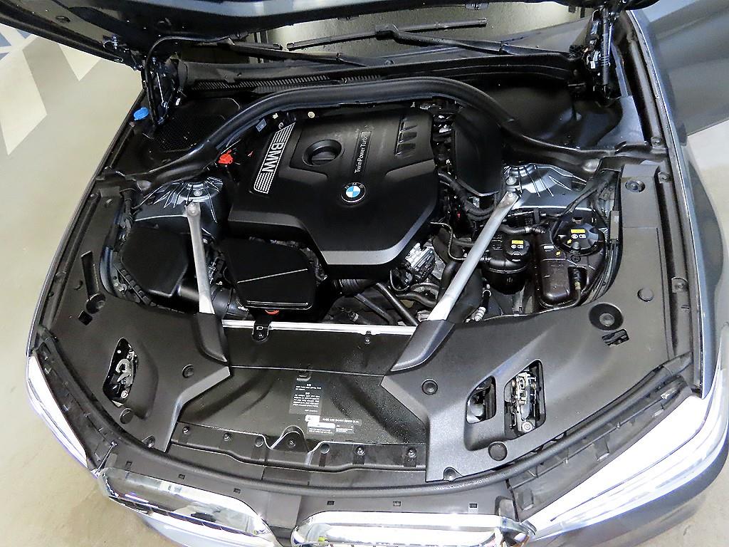 BMW 5 Series 2019 skyblue - Importación desde Corea - HF Imports Iquique - Foto 19