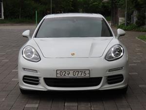 Porsche Panamera - Vista 2