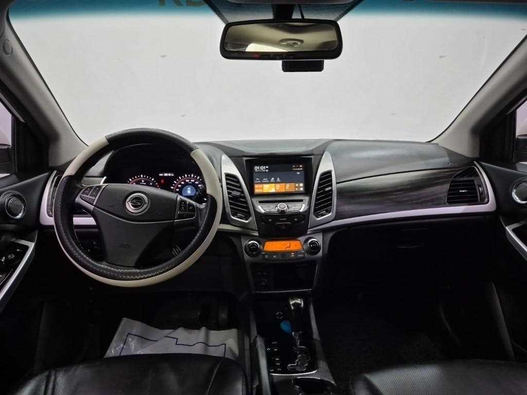 Ssangyong Korando - Vista 7