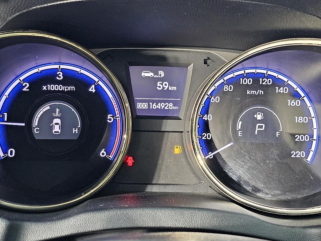 HYUNDAI Tucson - Vista 7