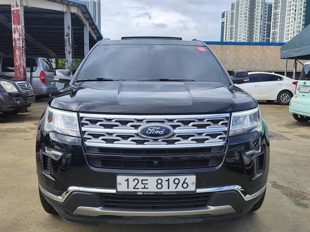 Ford Explorer 2018 Negro - Importación desde Corea - HF Imports Iquique - Foto 1