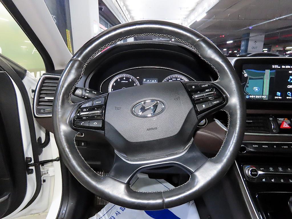 HYUNDAI Grandeur - Vista 8