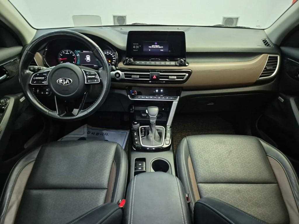KIA Seltos - Vista 7
