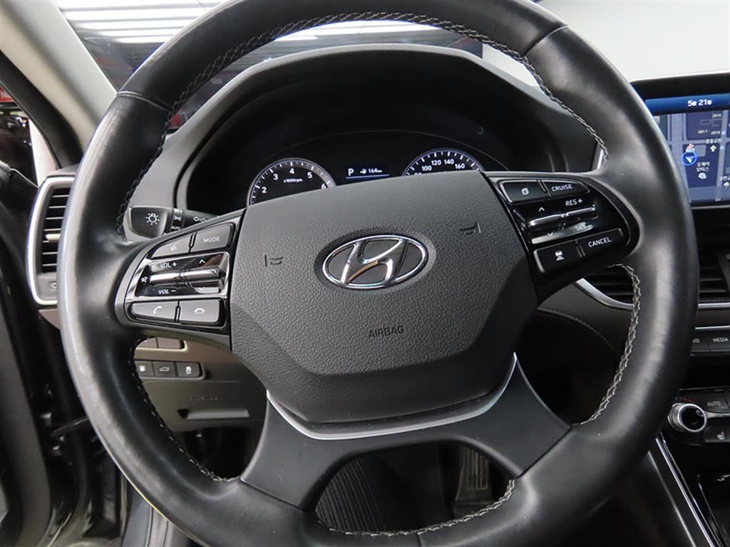HYUNDAI Grandeur - Vista 8