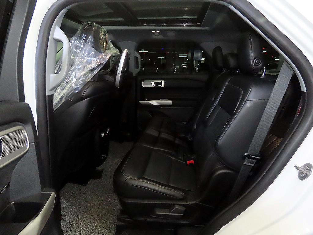 Ford Explorer - Vista 7