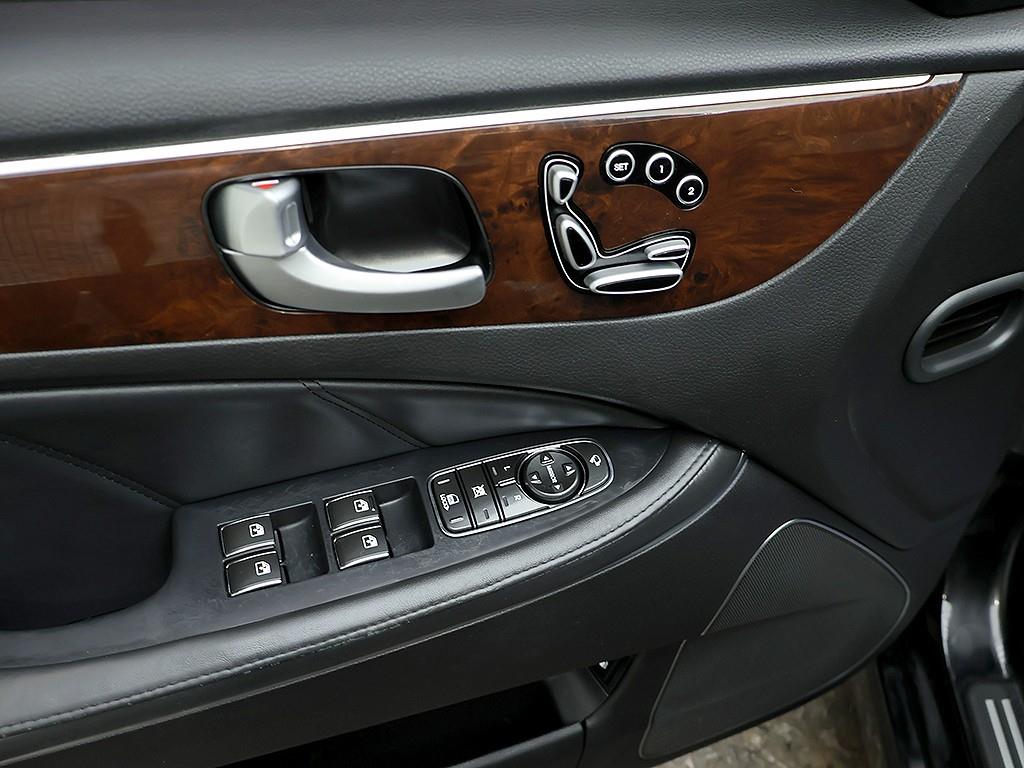 HYUNDAI Equus 2012 Negro - Importación desde Corea - HF Imports Iquique - Foto 13
