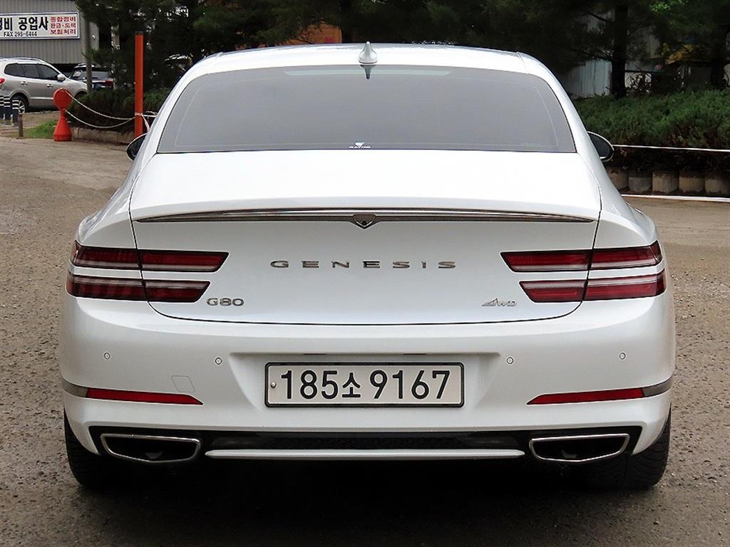 Genesis G80 - Vista 4