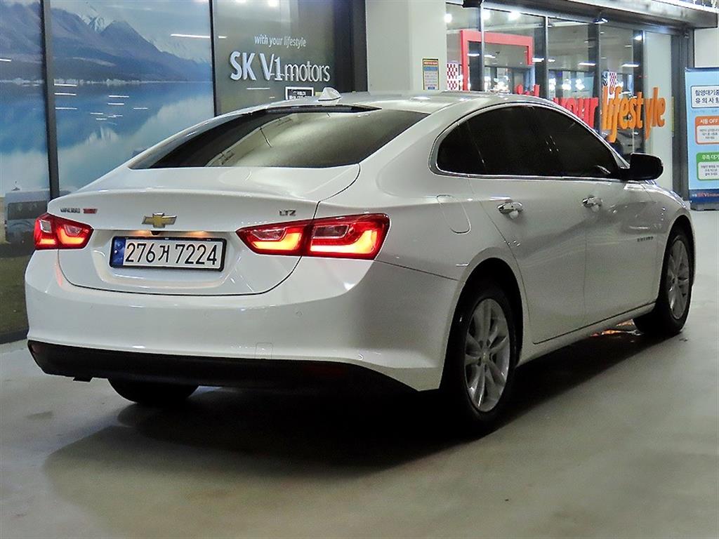 Chevrolet Malibu - Vista 4
