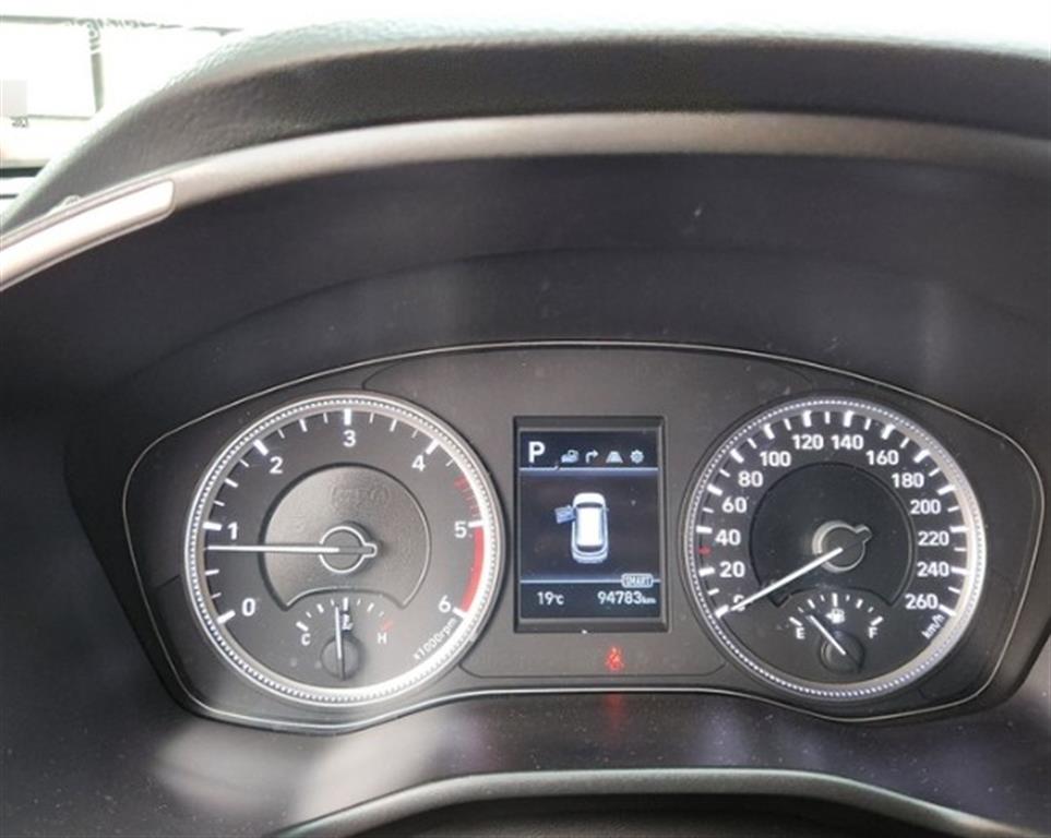 HYUNDAI Santa Fe - Vista 3