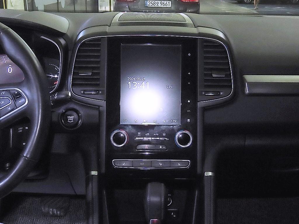 SAMSUNG QM6 - Vista 11