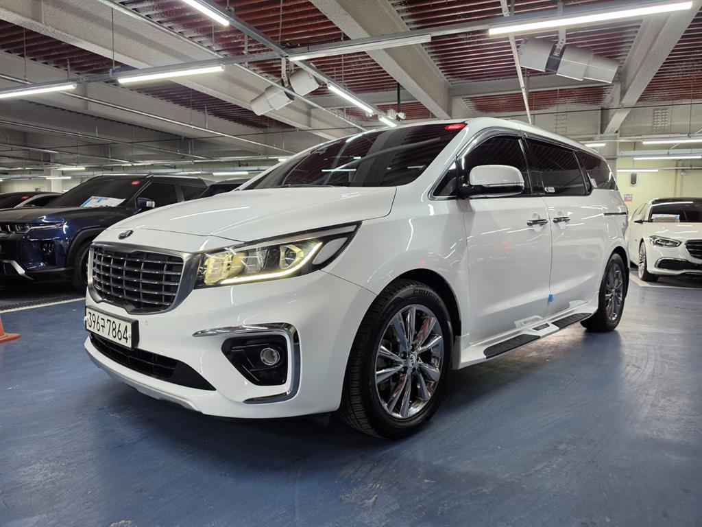 KIA Carnival 2020 Blanco - Importación desde Corea - HF Imports Iquique - Foto 1