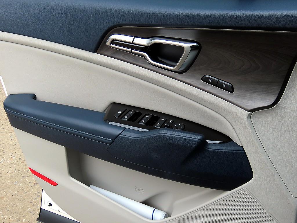 KIA Sportage - Vista 11