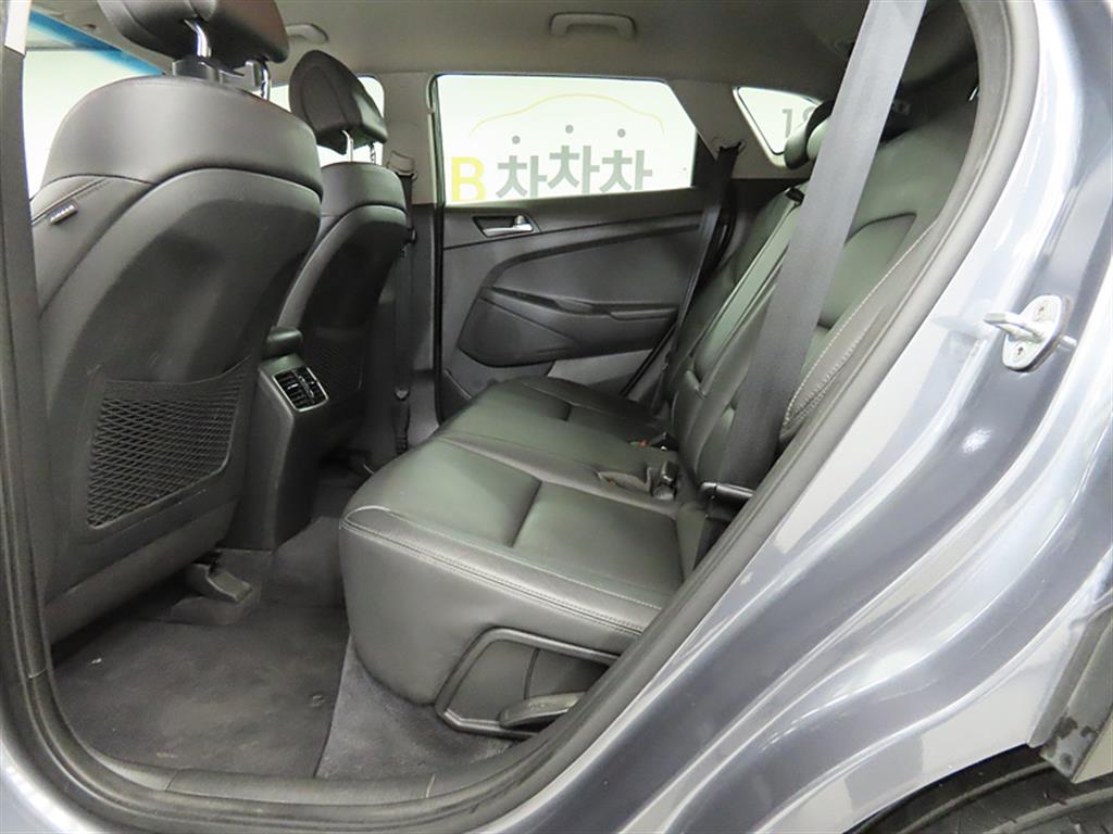 HYUNDAI Tucson - Vista 6