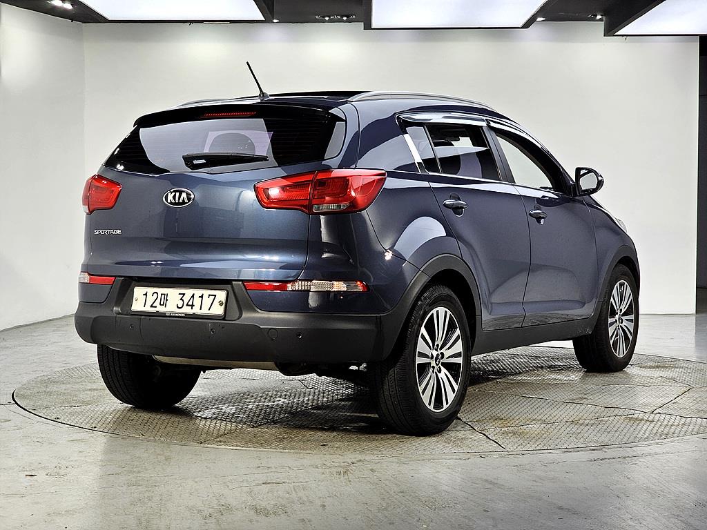 KIA Sportage - Vista 4