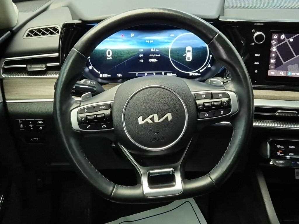 KIA K5 - Vista 9