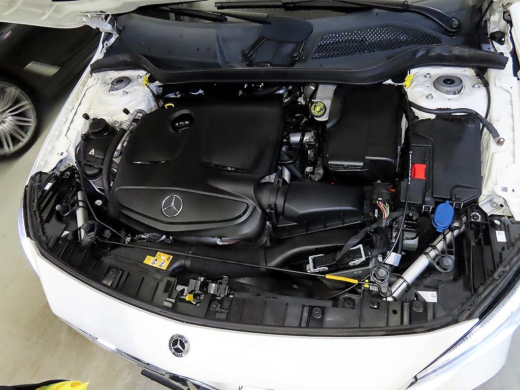 Mercedes Benz GLA Class 2019 Blanco - Importación desde Corea - HF Imports Iquique - Foto 19