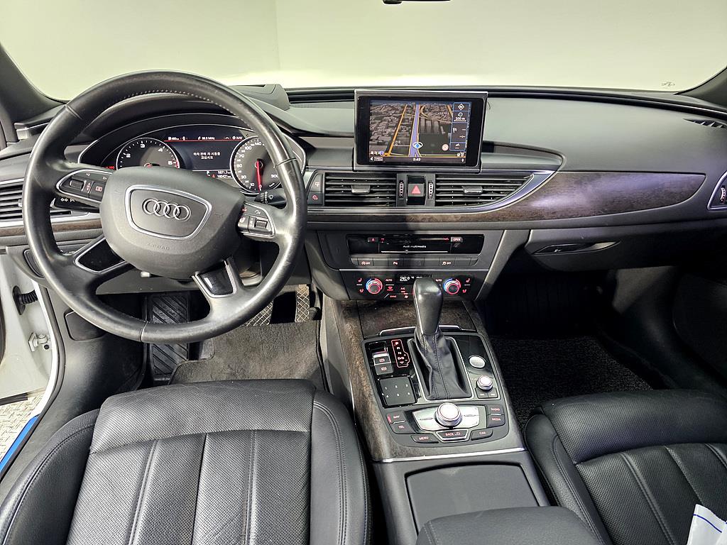 Audi A6 - Vista 5
