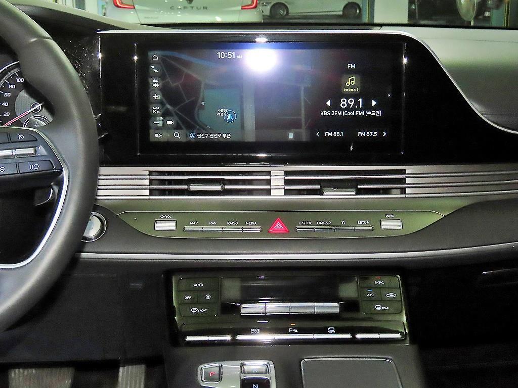 HYUNDAI Grandeur - Vista 11