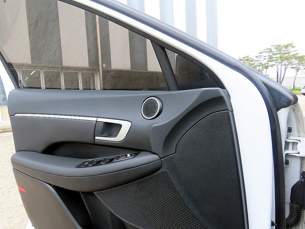 HYUNDAI Sonata - Vista 11