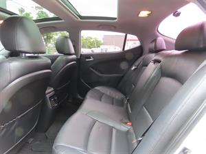 KIA K5 - Vista 12