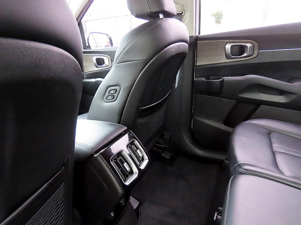 KIA Sorento 2021 Blanco - Importación desde Corea - HF Imports Iquique - Foto 17