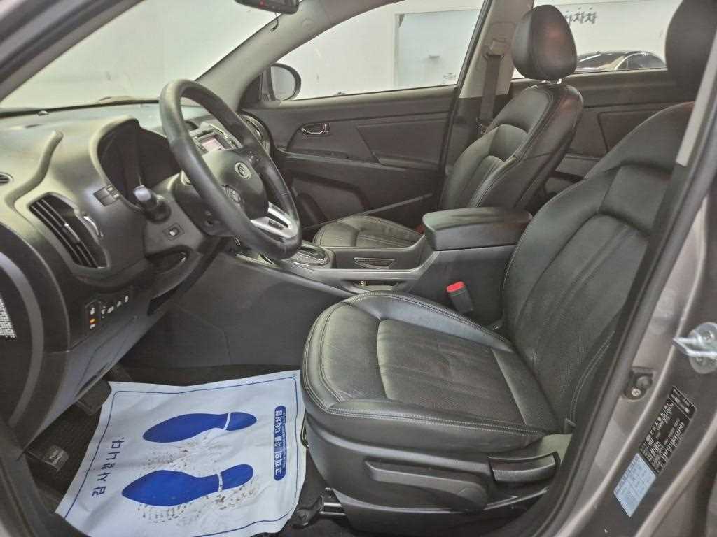 KIA Sportage - Vista 11