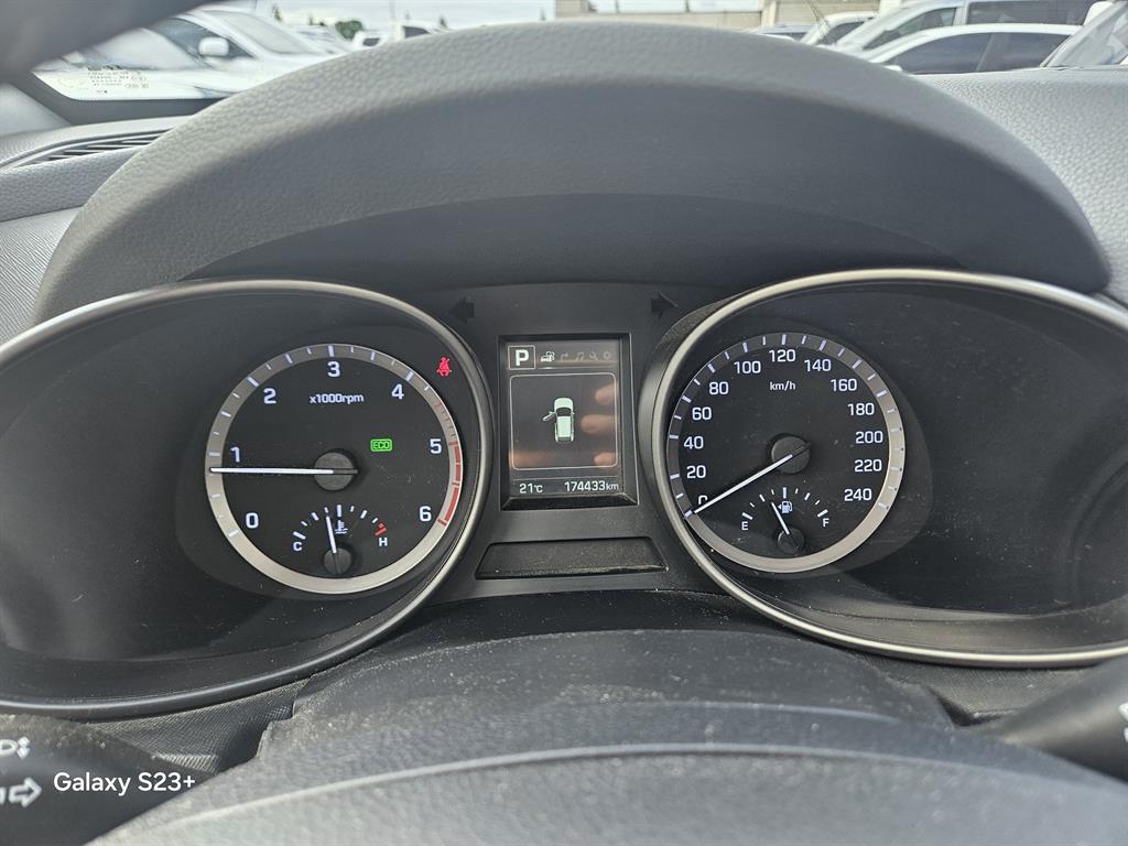 HYUNDAI Santa Fe 2017 Gris - Importación desde Corea - HF Imports Iquique - Foto 13