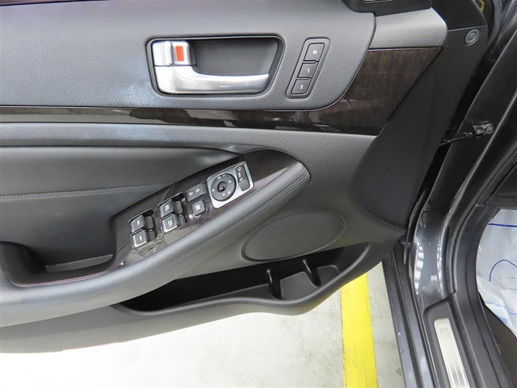 KIA K7 2013 Gris - Importación desde Corea - HF Imports Iquique - Foto 13