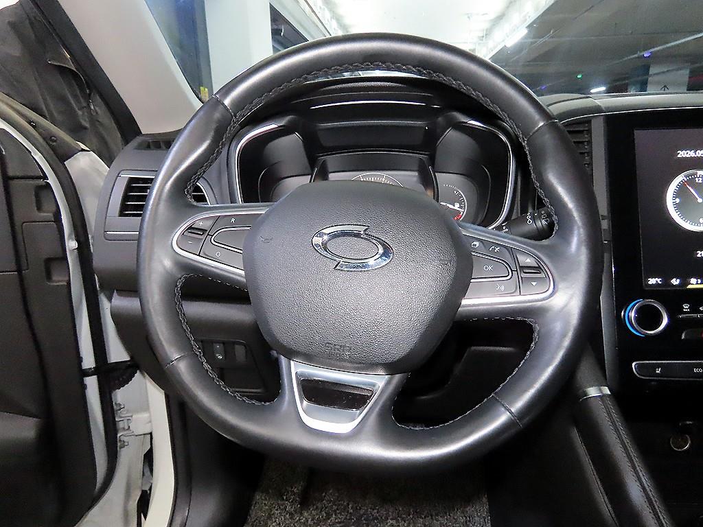 SAMSUNG QM6 - Vista 8