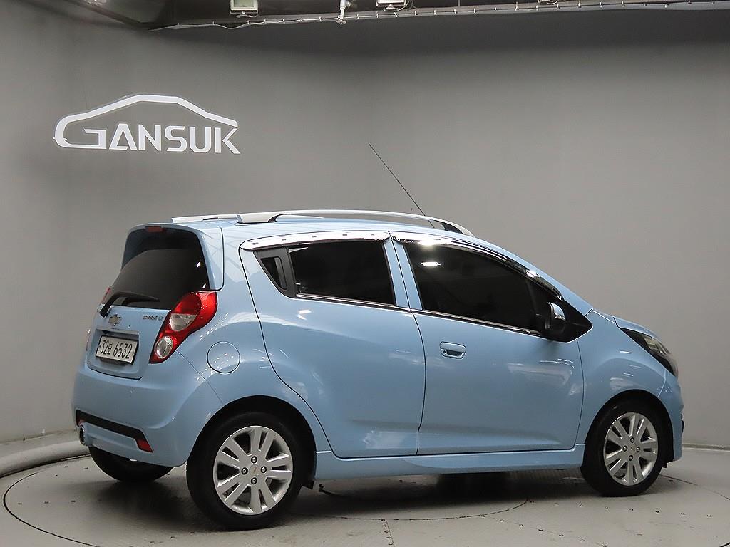 Chevrolet Spark - Vista 7