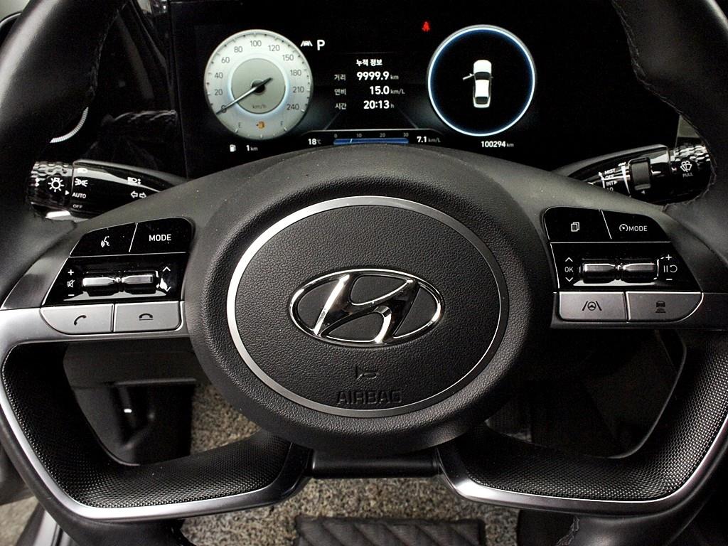 HYUNDAI Avante - Vista 11